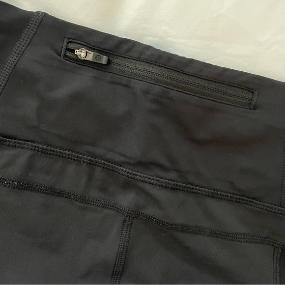 lululemon High-Rise Legging 21” - Picture 7 of 10